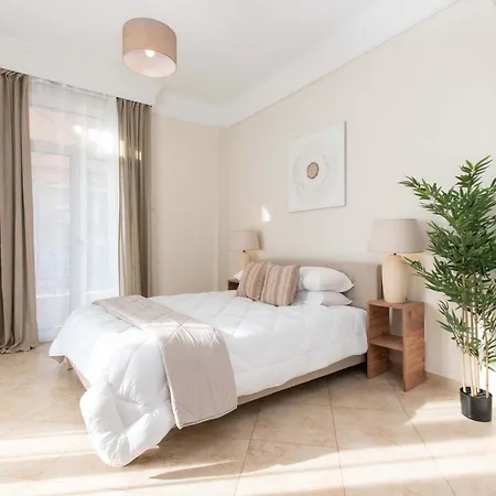 Mainavenue White Tower