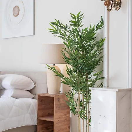 Mainavenue White Tower * Selanik