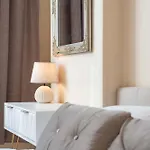 Διαμέρισμα Mainavenue White Tower