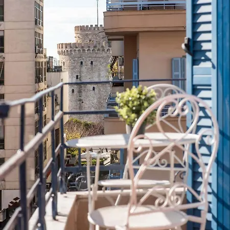 Mainavenue White Tower *