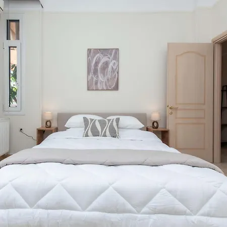 Mainavenue White Tower *