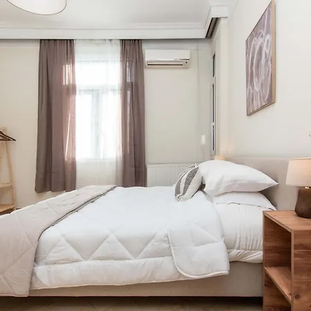 Mainavenue White Tower *