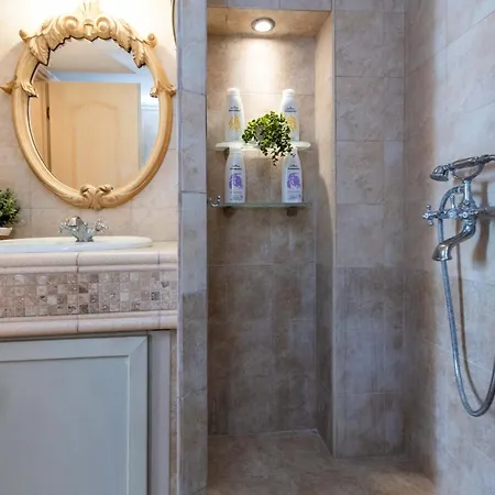 Mainavenue White Tower Θεσσαλονίκη