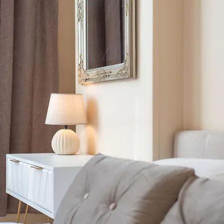 Apartman Mainavenue White Tower